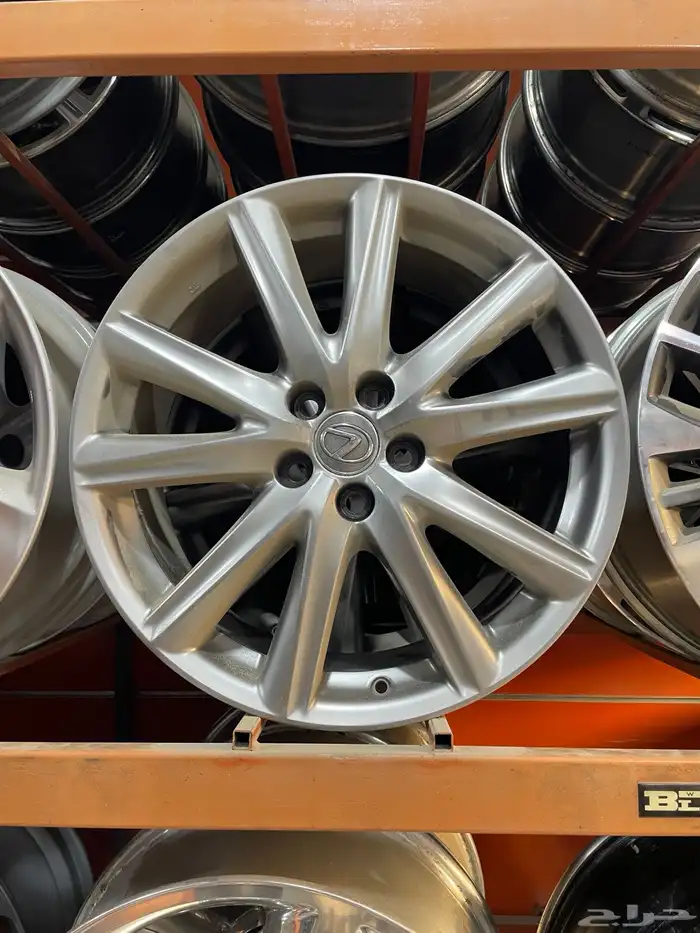 جنوط لكزس GS350 موديل 2014 مقاس 19 اصلي وكاله 1