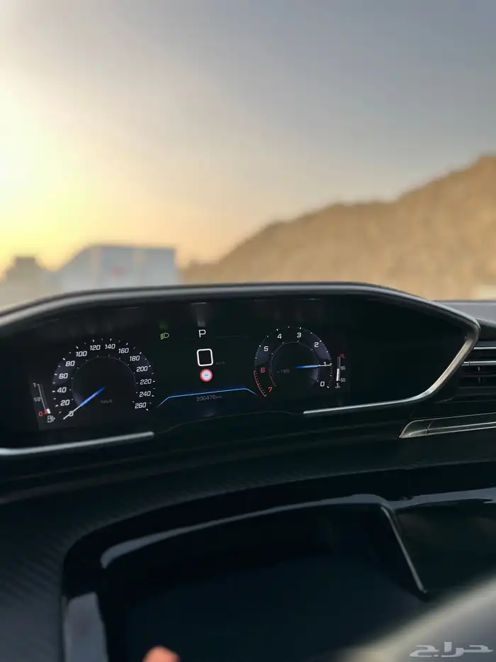 بيجو 508 نص فل مكينة 1.6 تيربو 19