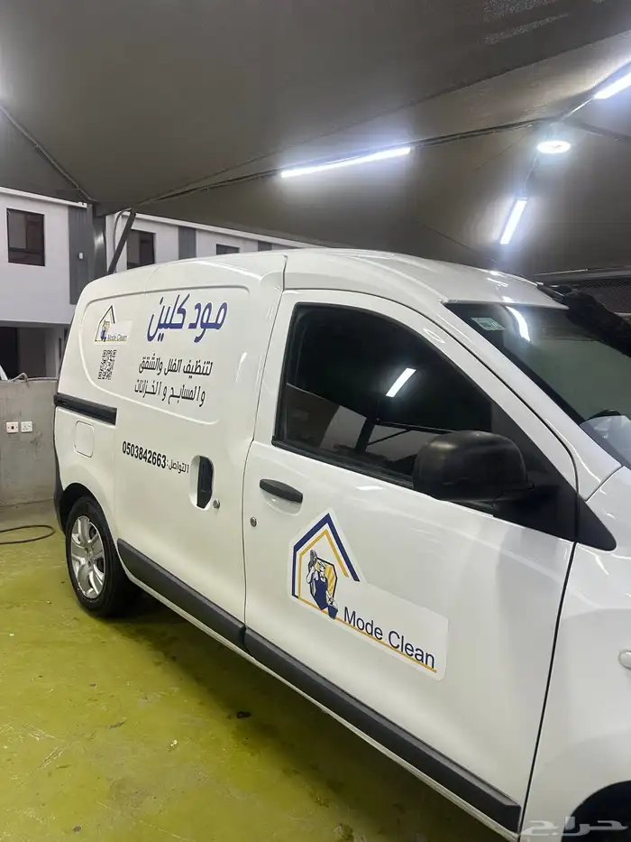 باص رينو دوكر جاهز لمشروع تنضيف المنازل 2