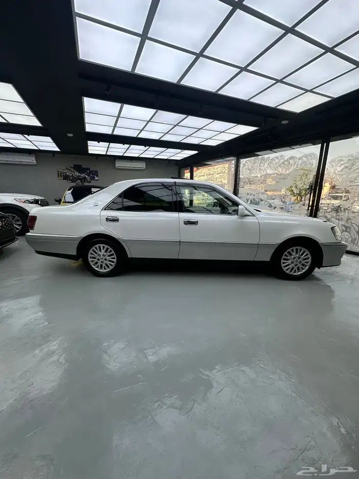 تويوتا كراون رويال   Royal Saloon 4