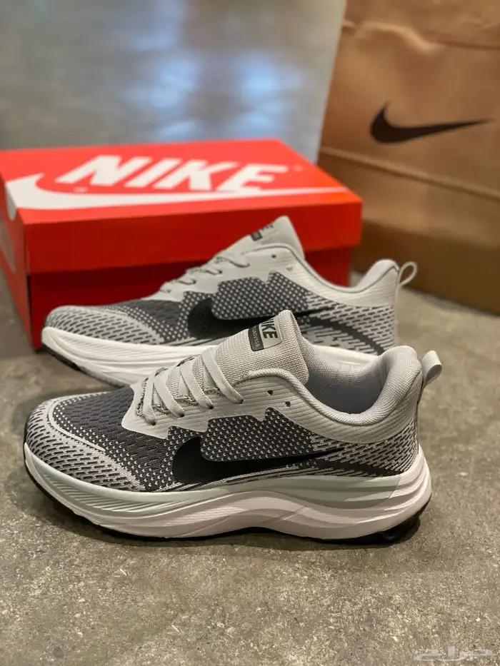 شوز اديداس ونايك رياضي 5