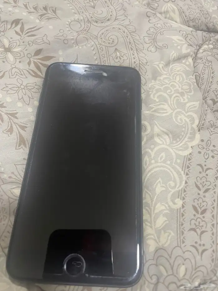 للبيع ايفون 7 بلس بحاله ممتازه 1