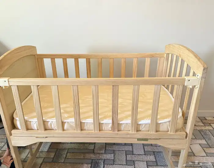 عربه وسرير اطفال 2
