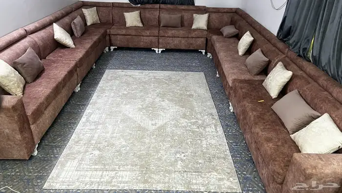 كنب نظيف جدا 7 متر بحره 0