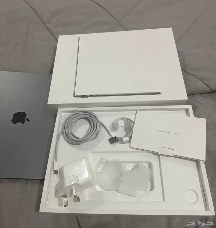 ابل ماك بوك اير 13inch M2 5