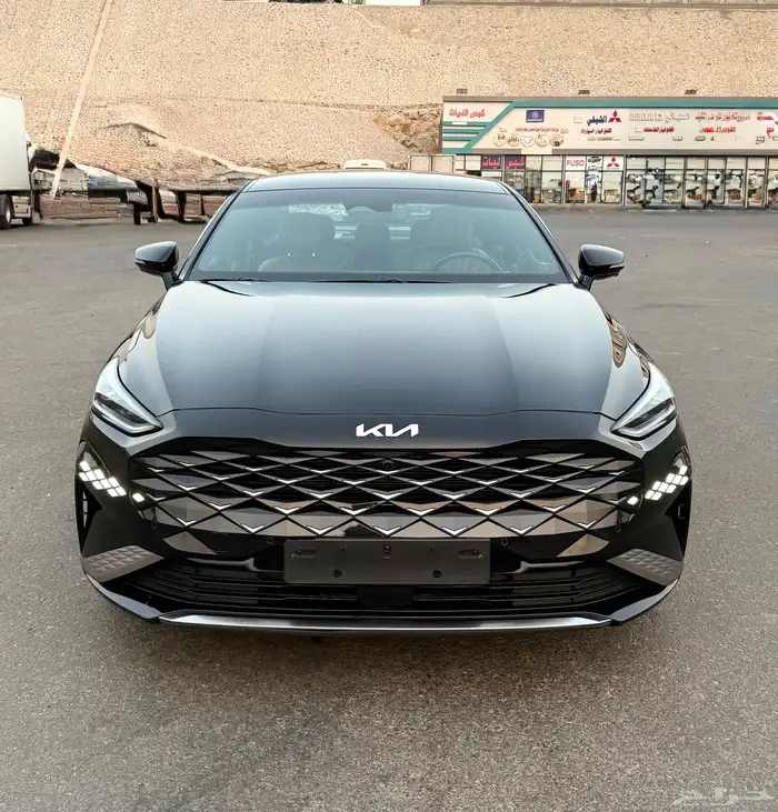 كيا K8 اعلا مواصفات بدون بنورما 2022 بحالة الوكاله للبيع 1