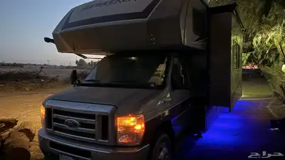 كرفان موتر هوم أمريكي 32 قدم E450 index