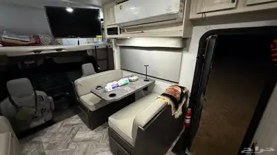 كرفان موتر هوم أمريكي 32 قدم E450 index