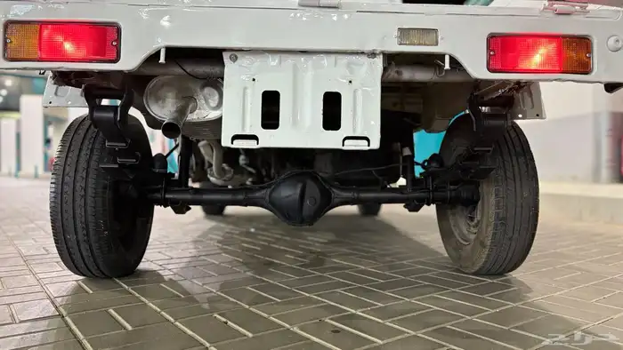 سوزوكي بيك اب APV 5