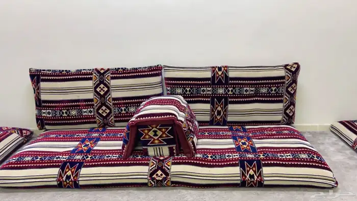 جلسات نظيفه قليل الاستخدام شبه جديد 2