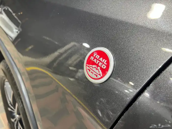 جيب شيروكي 2018 تريل هوك 15