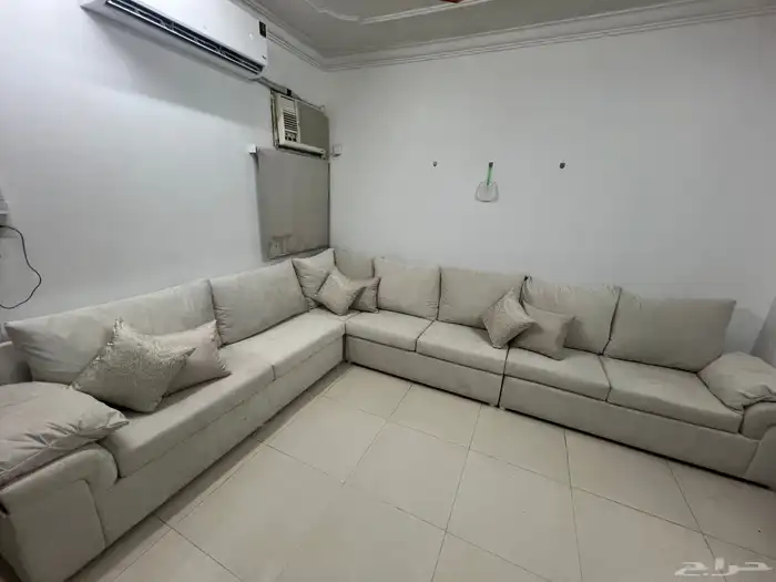 كنب جديد عمره اقل من شهرين 0