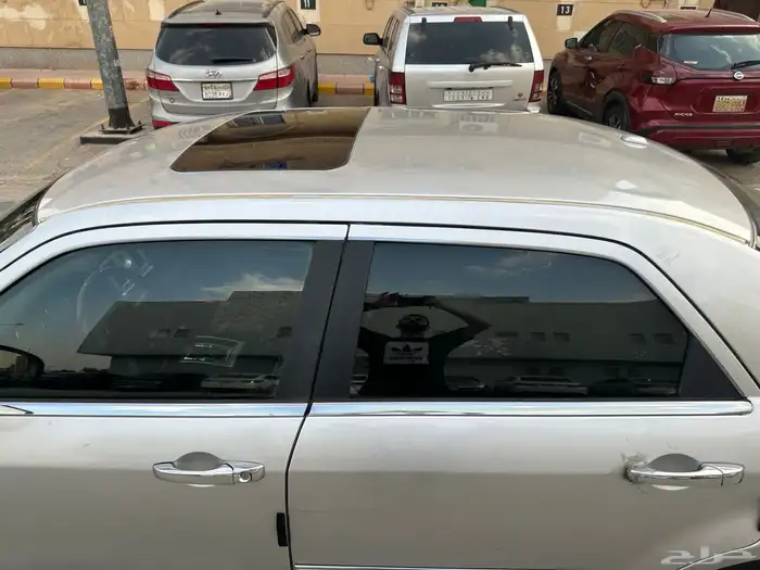 سيارة كرايسلز c300 فل v8. 2006 0