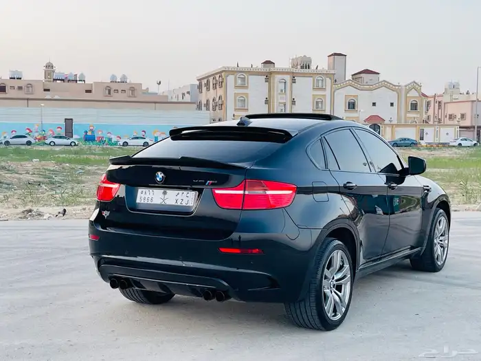 للبيع BMW X6 M 2011  فل كامل   8 سلندر 6