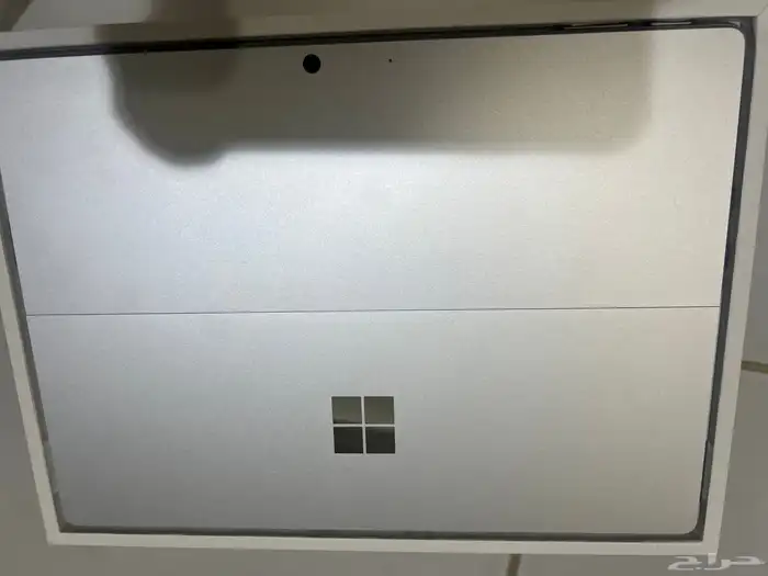 ميكروسوفت سيرفس برو 11 2