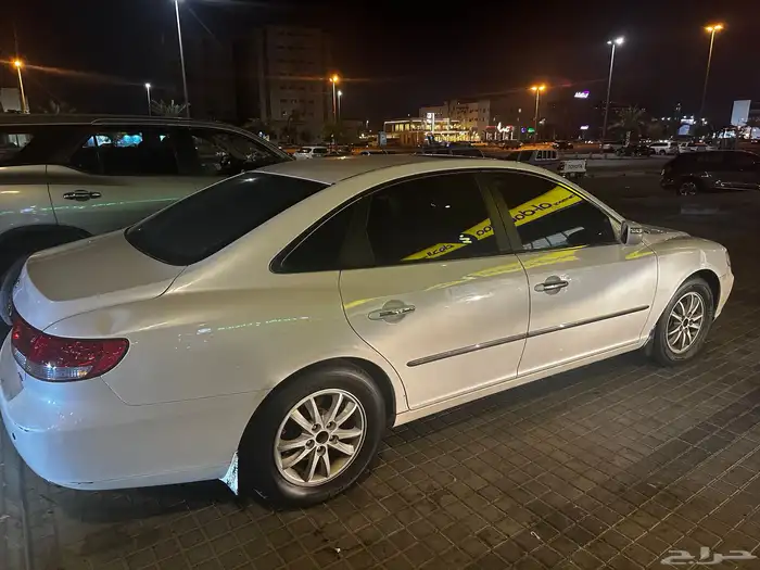 أزيرا 2010 Azera 5