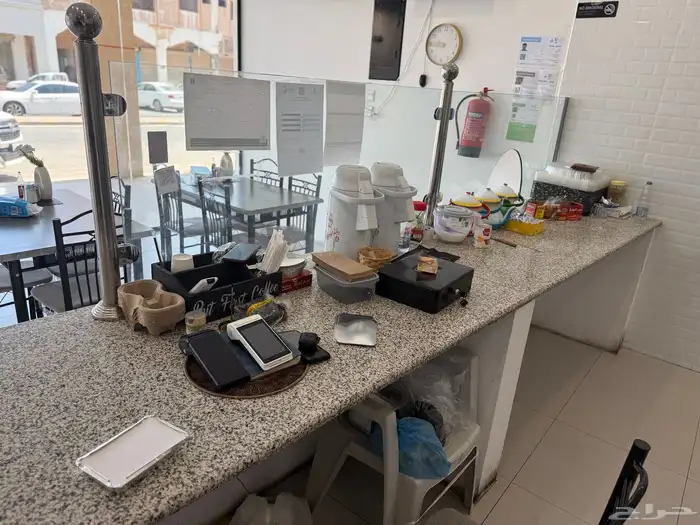 للبيع بوفية في الخفجي بكامل معداتها 7