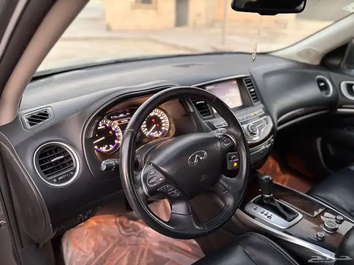 انفينيتي موديل 2015 للبيع QX60 32