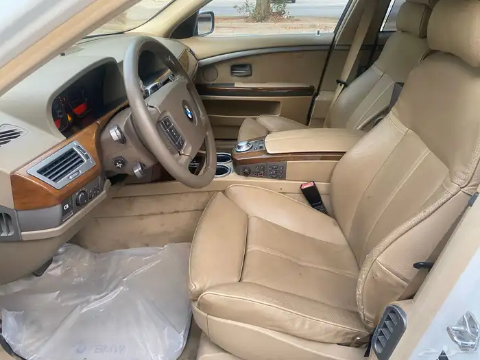 بي ام دبليو نظيف 745IL 15
