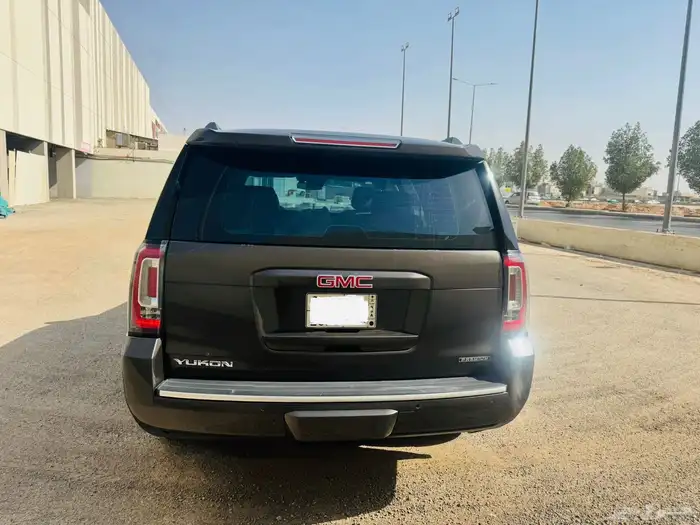 جي ام سي يوكن sle مطور وارد الجميح 2