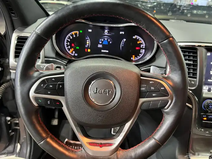 جيب شيروكي 2018 تريل هوك 11