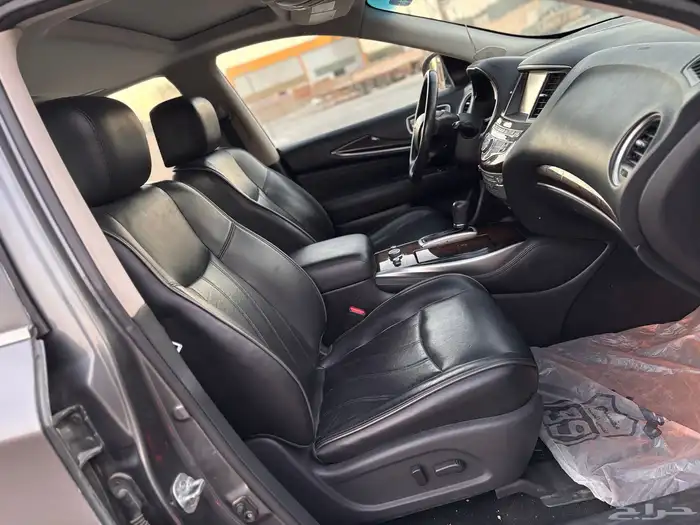 انفينيتي موديل 2015 للبيع QX60 20