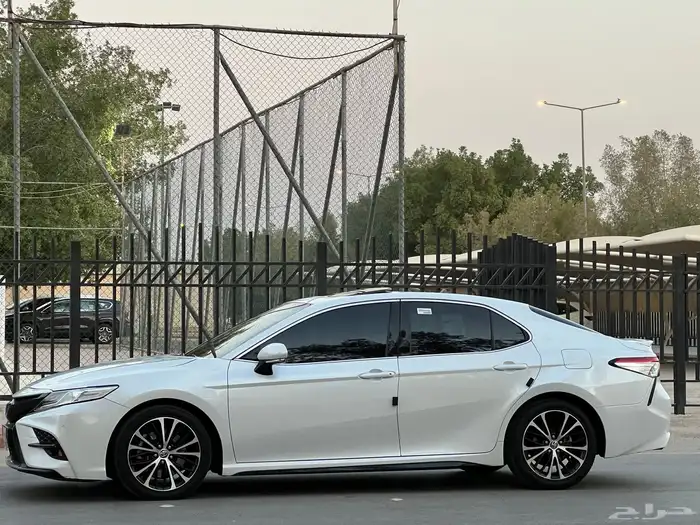 تويوتا كامري 2020 فل V6 7