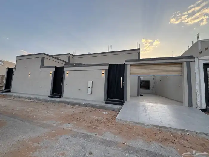 للبيع دور ارضي فاخر في عنيزه 0