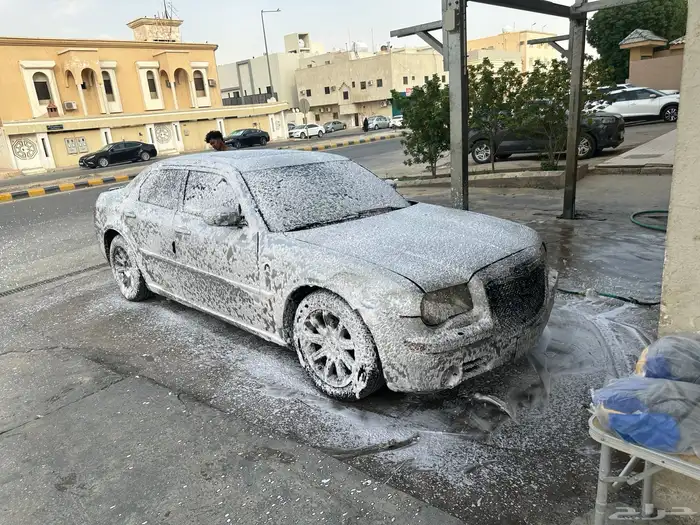 سيارة كرايسلز c300 فل v8. 2006 8