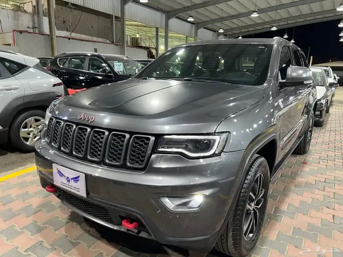 جيب شيروكي 2018 تريل هوك 4