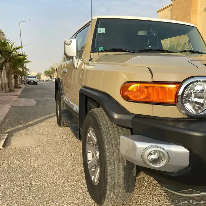 للبيع اف جي FJ فل كامل 2021 وكالة ( ممشى 91 الف ) شبه جديد 4