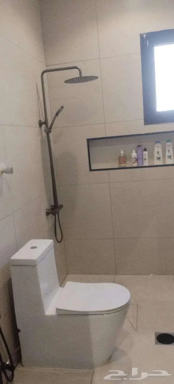 معلم سباكة و والكهرباء و مبلط بلاط 4