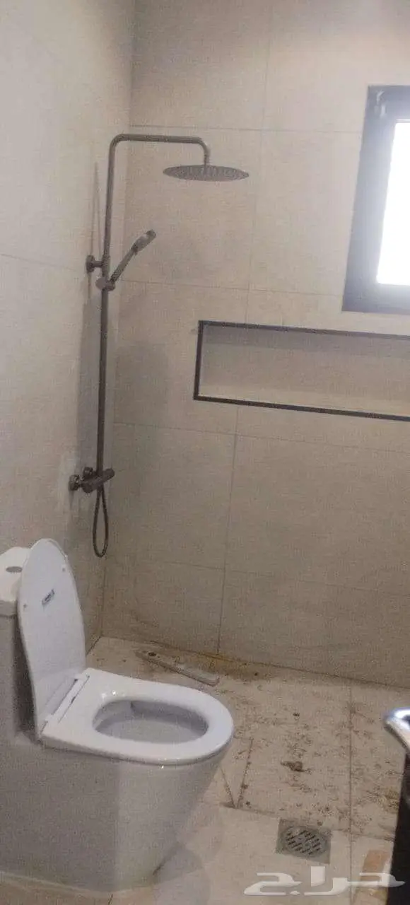 معلم سباكة و والكهرباء و مبلط بلاط 6