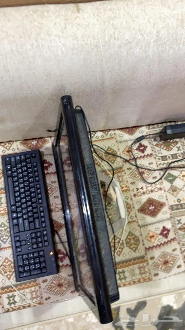 جهاز كمبيوتر شغال ميه بالميه ومابعته الى محتاج فلوسه بس 1