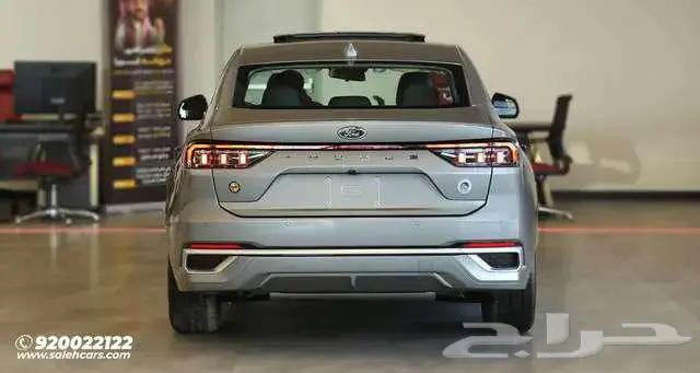 فورد تورس ترند 2025 3