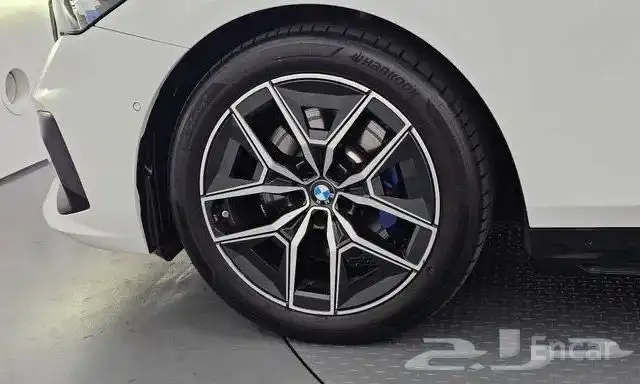 فل كامل وراد كوريا2024 BMW 520  M sport 5