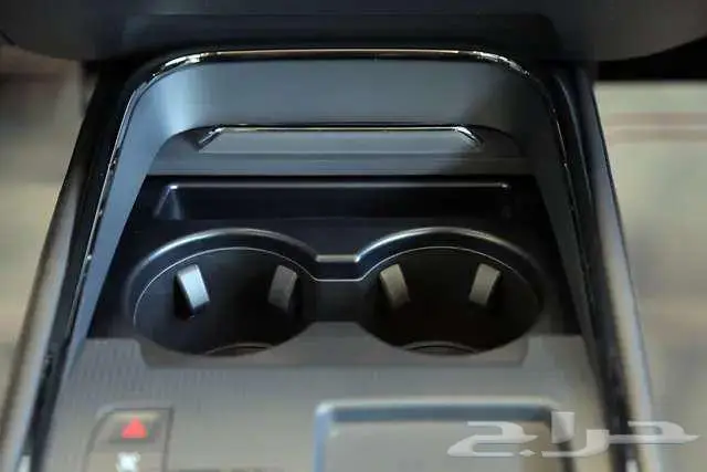 فورد تورس ترند 2025 17