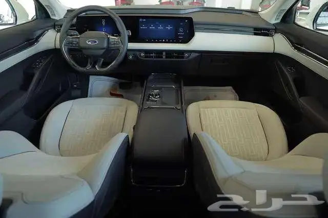 فورد تورس ترند 2025 5
