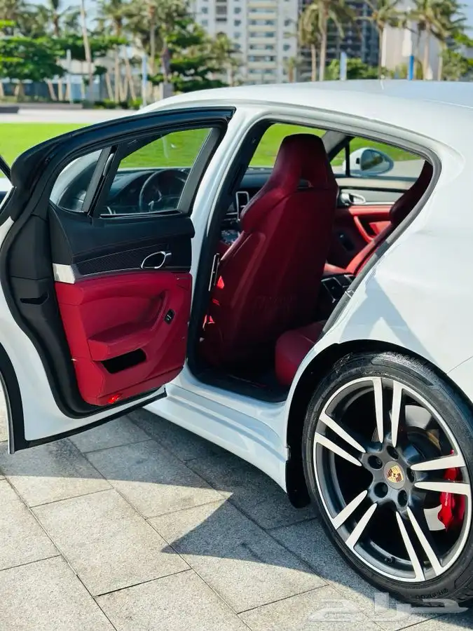 بورش بانميرا GTS 6