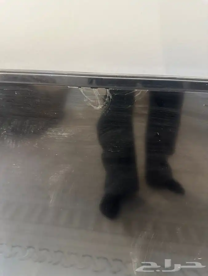 شاشه 60بوصه مكسوره الشاشه للبيع 0