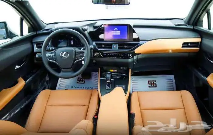 لكزس UX300 هايبرد اصفار سعودي 2024 1