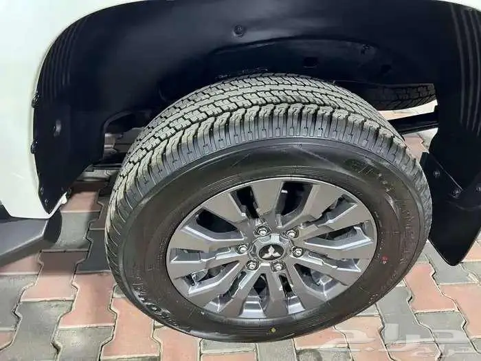 ميتسوبيشي L200 2024 غماره وغمارتين دبل وبدون دبل كاش تقسيط 8