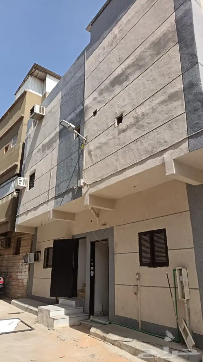 عمارة للبيع حي منفوحة الجديدة 0