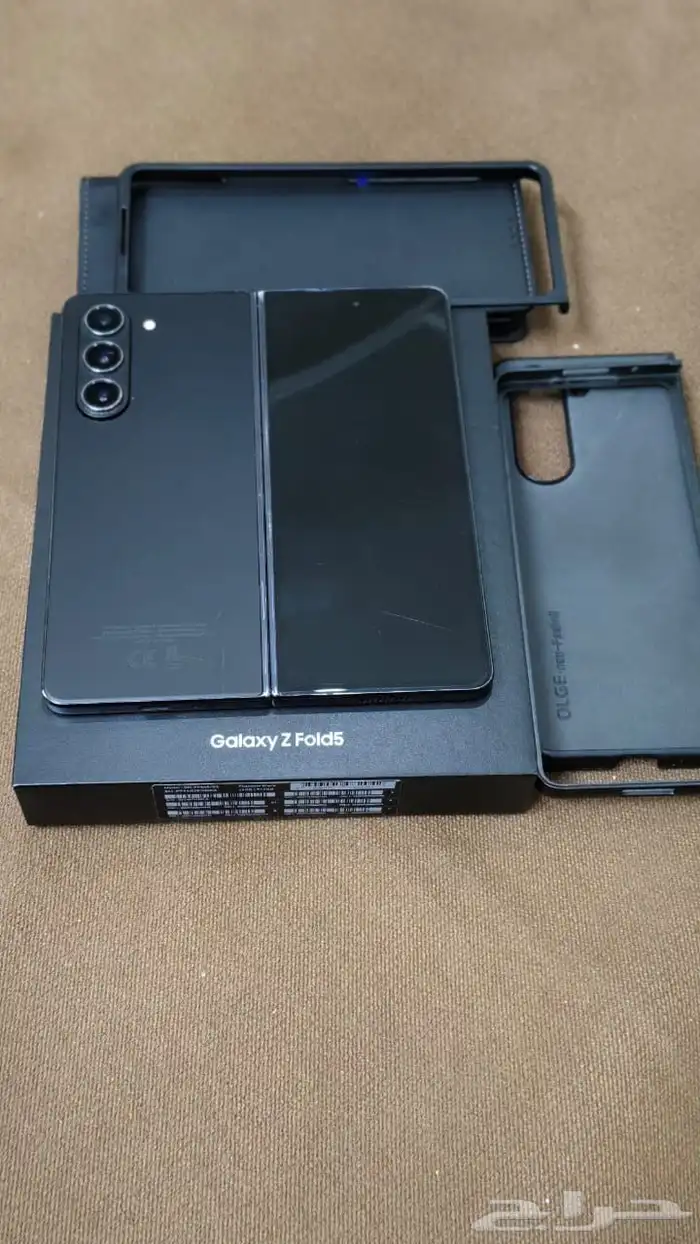 samsung z fold 5 512gb good condition 0