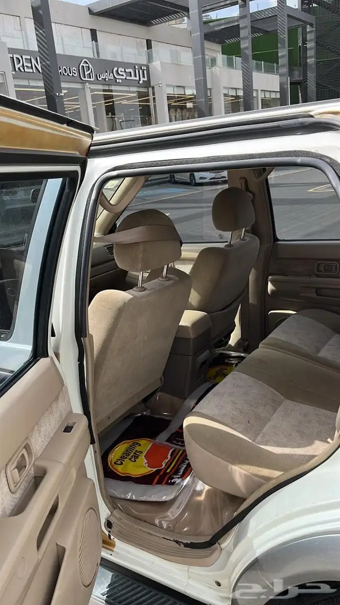 نيسان باتفندر 4