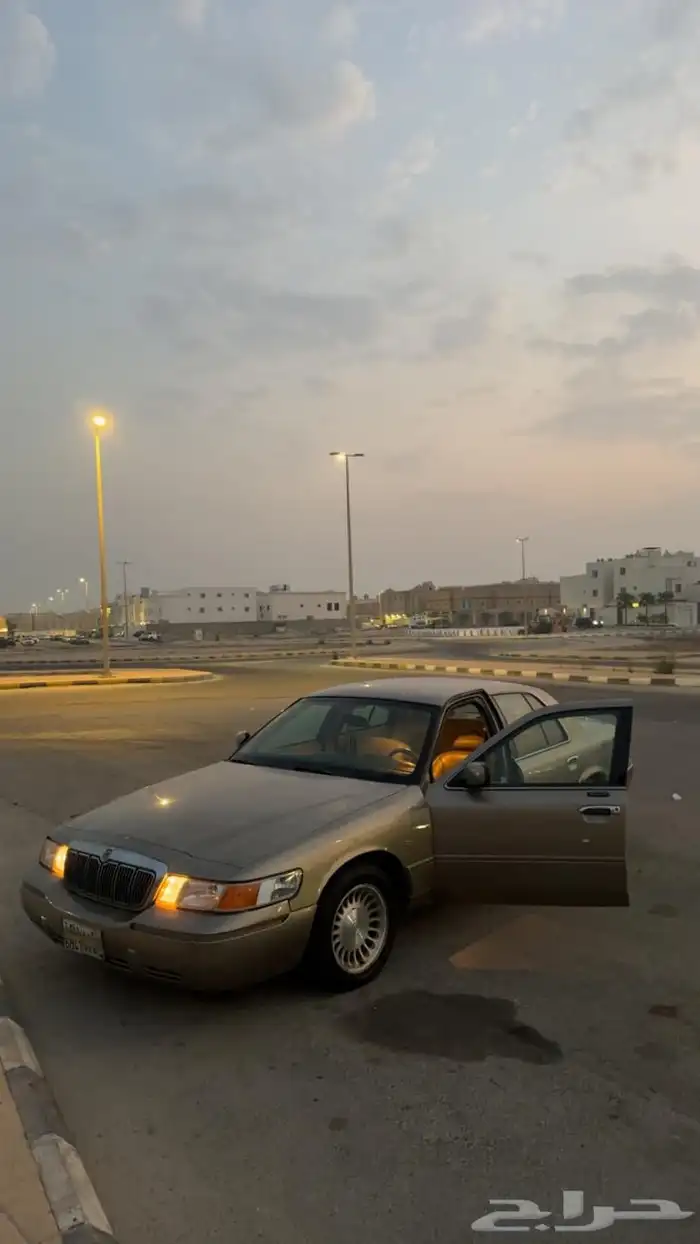 فورد جراند ماركيز 3