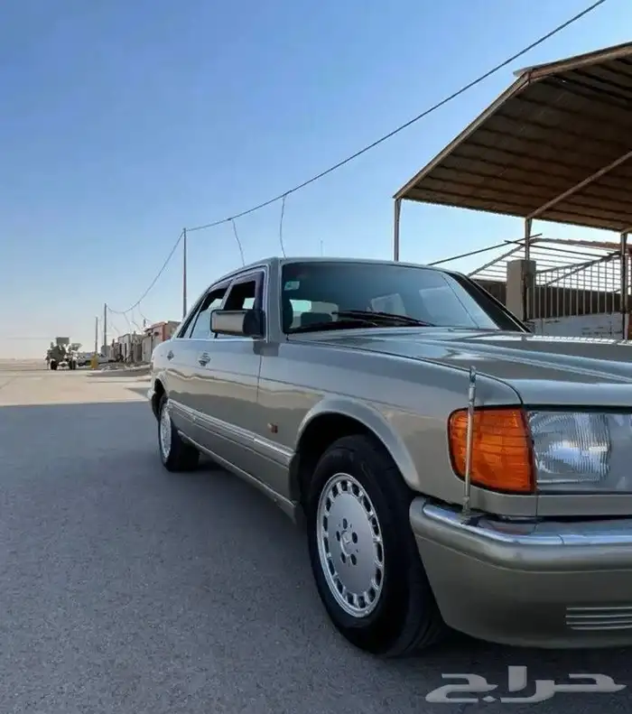 مرسيدس بنز موديل1989 0