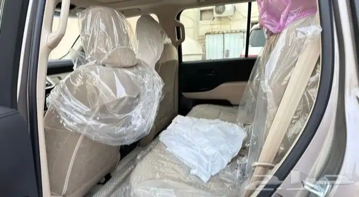 لاندكروزر GXR 2025 L3 بطاقه جمركيه سعودي 5