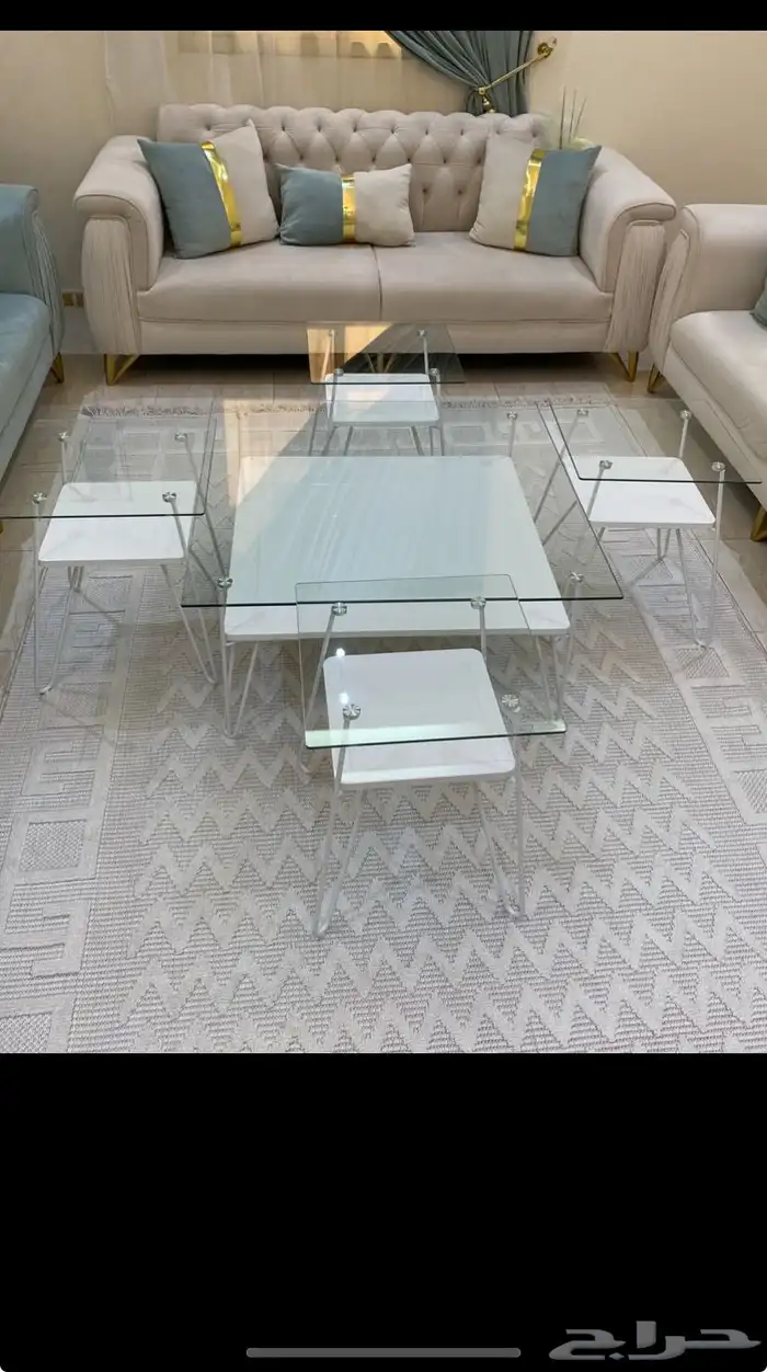طاولات ضيافة 0