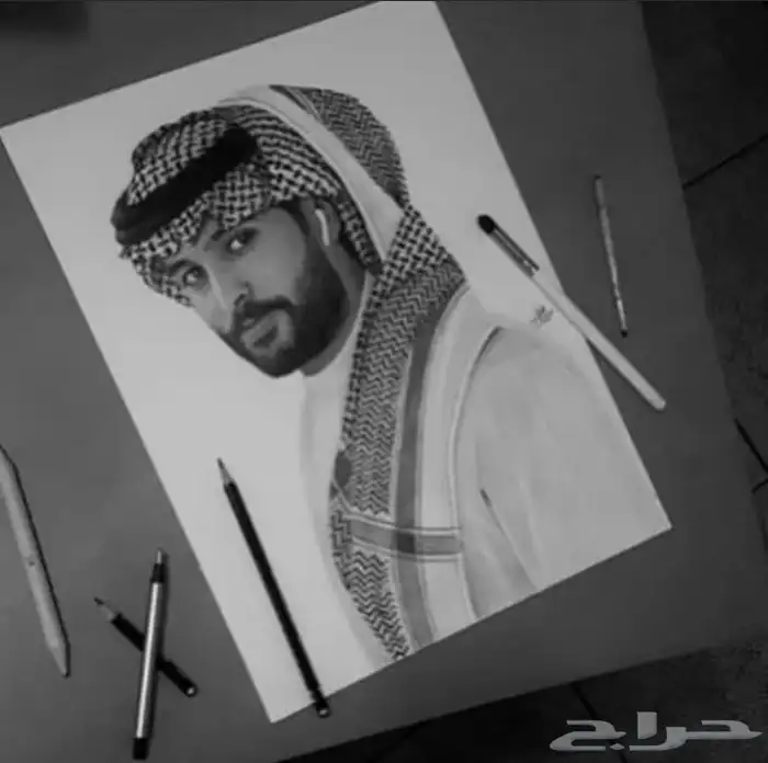 رسم شخصيات رسم يدوي 1